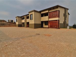 3 Bed Apartment in Tongaat Beach