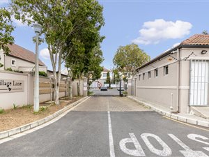 3 Bed Townhouse in Sonstraal Heights
