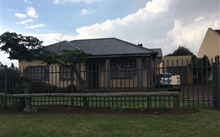 1 Bedroom House in Kempton Park Ext 2