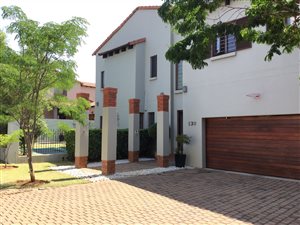5 Bed House in Sterrewag