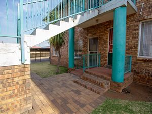 2 Bed Apartment in Heidelberg Central
