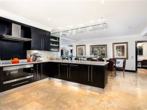 2 Bed Apartment in Eastcliff
