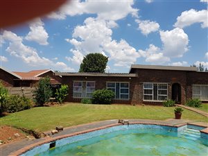 4 Bedroom House in Bonanne