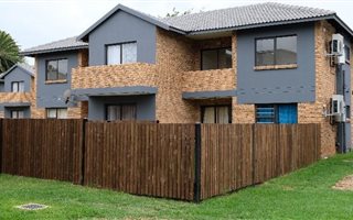 2 Bedroom Apartment in Comet