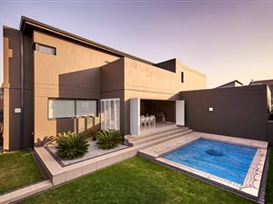 4 Bed House in Jukskei View