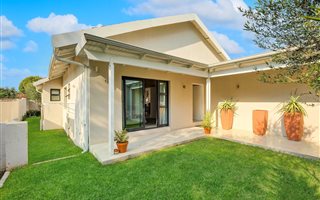3 Bedroom House in Parkhurst