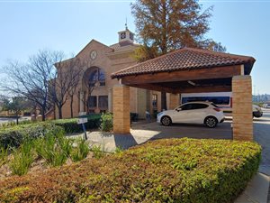 1182 m² Commercial space in Rivonia