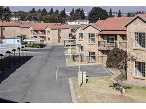 2 Bed Apartment in Honey Park