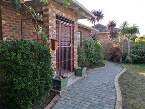 3 Bed House in Summerstrand