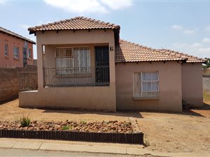 2 Bedroom House in Eldorado Park