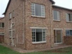 2 Bed Townhouse in Kyalami Hills