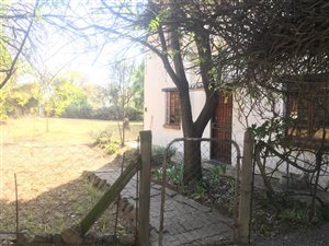 2 Bed Garden Cottage in Glen Austin