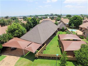 3 Bed House in Waterval East