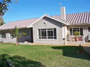 3 Bed House in Worcester West