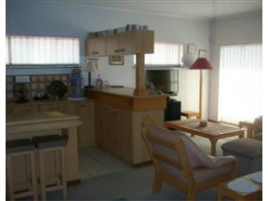 Bachelor apartment in Randpark Ridge