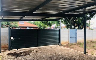 2 Bedroom House in Nigel Central