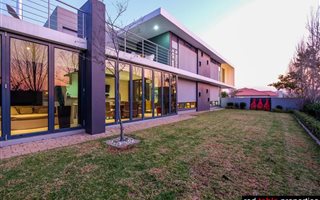4 Bedroom House in Hazeldean (Silverlakes Surroundings)
