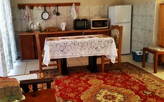 Bachelor apartment in Warner Beach