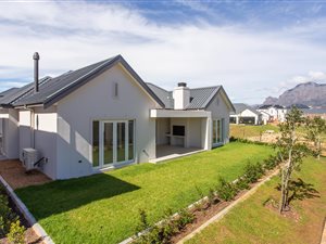 3 Bed House in Val de Vie