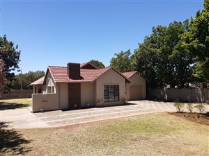 3 Bed House in Mayberry Park