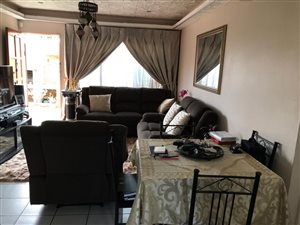 2 Bed Townhouse in Highveld