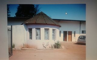 1428 m² Commercial space in Louis Trichardt