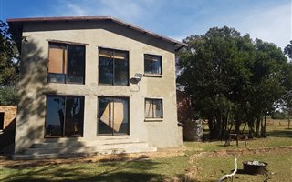 4 Bedroom House in Magaliesburg