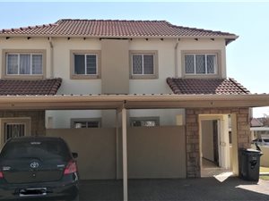 2 Bed Duplex in North Riding AH