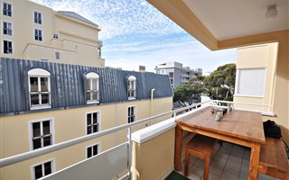 1 Bedroom Apartment in Sea Point