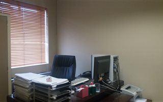 86 m² Commercial space in Vorna Valley