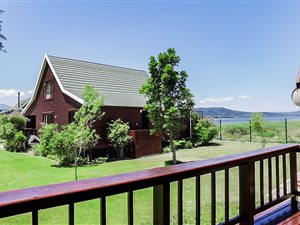 3 Bedroom House in Swartvlei