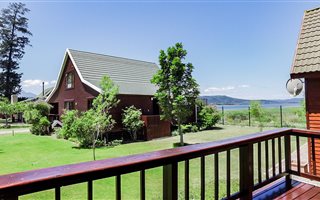 3 Bedroom House in Swartvlei
