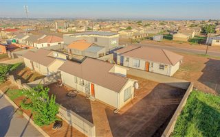 3 Bedroom House in Klarinet