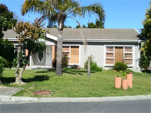 3 Bed House in Sonstraal Heights