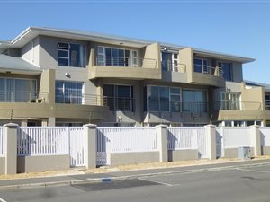 Studio Apartment in Bloubergrant