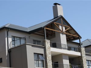2 Bed Apartment in The Polofields