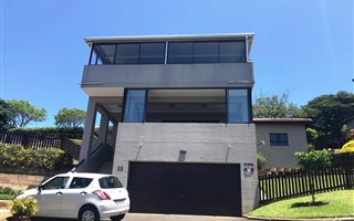 5 Bedroom House in Seaward Estates