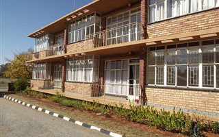 2 Bedroom Apartment in Stilfontein