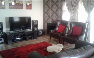 3 Bedroom House in Brooklands