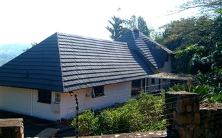 4 Bedroom House in Waterfall