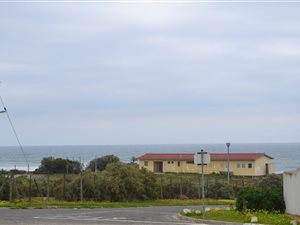 400 m² Land available in Lamberts Bay