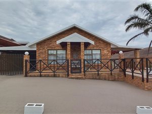 3 Bed House in Hartenbos