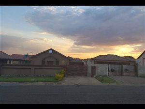 2 Bed House in Elandspoort