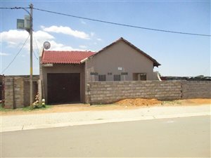 4 Bed House in Tshepisong