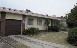 1 Bedroom Apartment in Chrismar