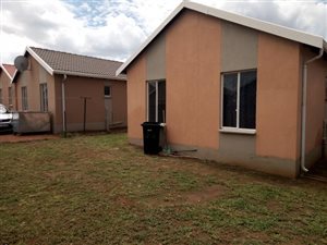 2 Bed Cluster in Meyerton Central