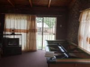 3 Bed House in Ficksburg