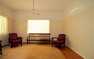 2 Bedroom House in Dealesville