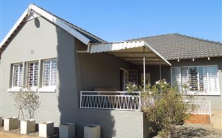 3 Bedroom House in Silverfields