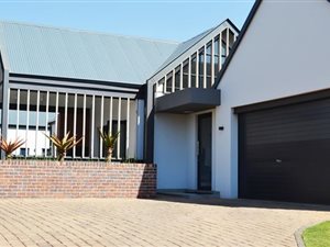 3 Bedroom House in Southdowns Estate